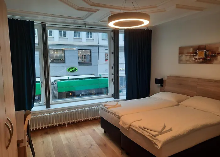 Apartments Greifengasse - Managed By Hotel Rheinfelderhof
